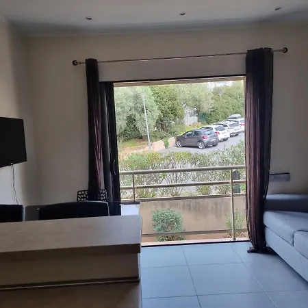 Climatisee Dans A 5 Minutes Des Plages A Pied Appartement Propriano (Corsica)