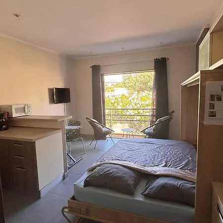 Apartman Climatisee Dans A 5 Minutes Des Plages A Pied