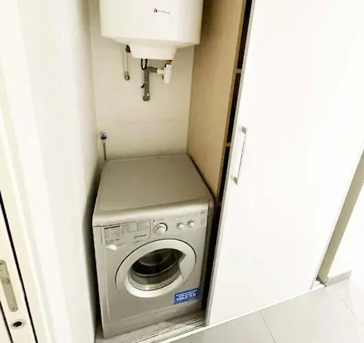 Climatisee Dans A 5 Minutes Des Plages A Pied דירה פרופריאנו