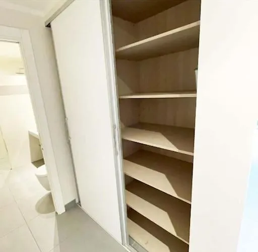 Climatisee Dans A 5 Minutes Des Plages A Pied Apartmán *