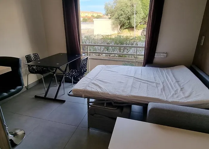 Climatisee Dans A 5 Minutes Des Plages A Pied פרופריאנו